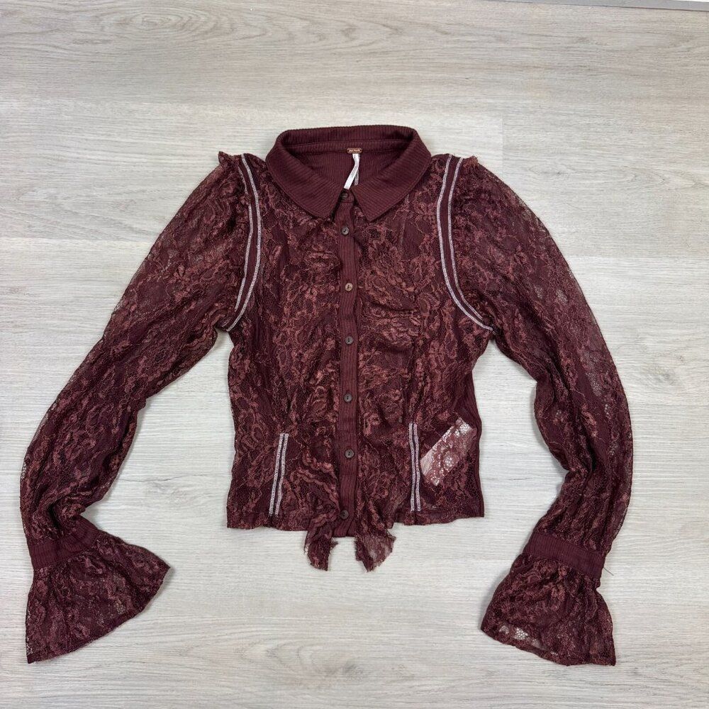 Free People Button Front Ruffled Lace Top Womens‎ XS Maroon This Shirt Tho